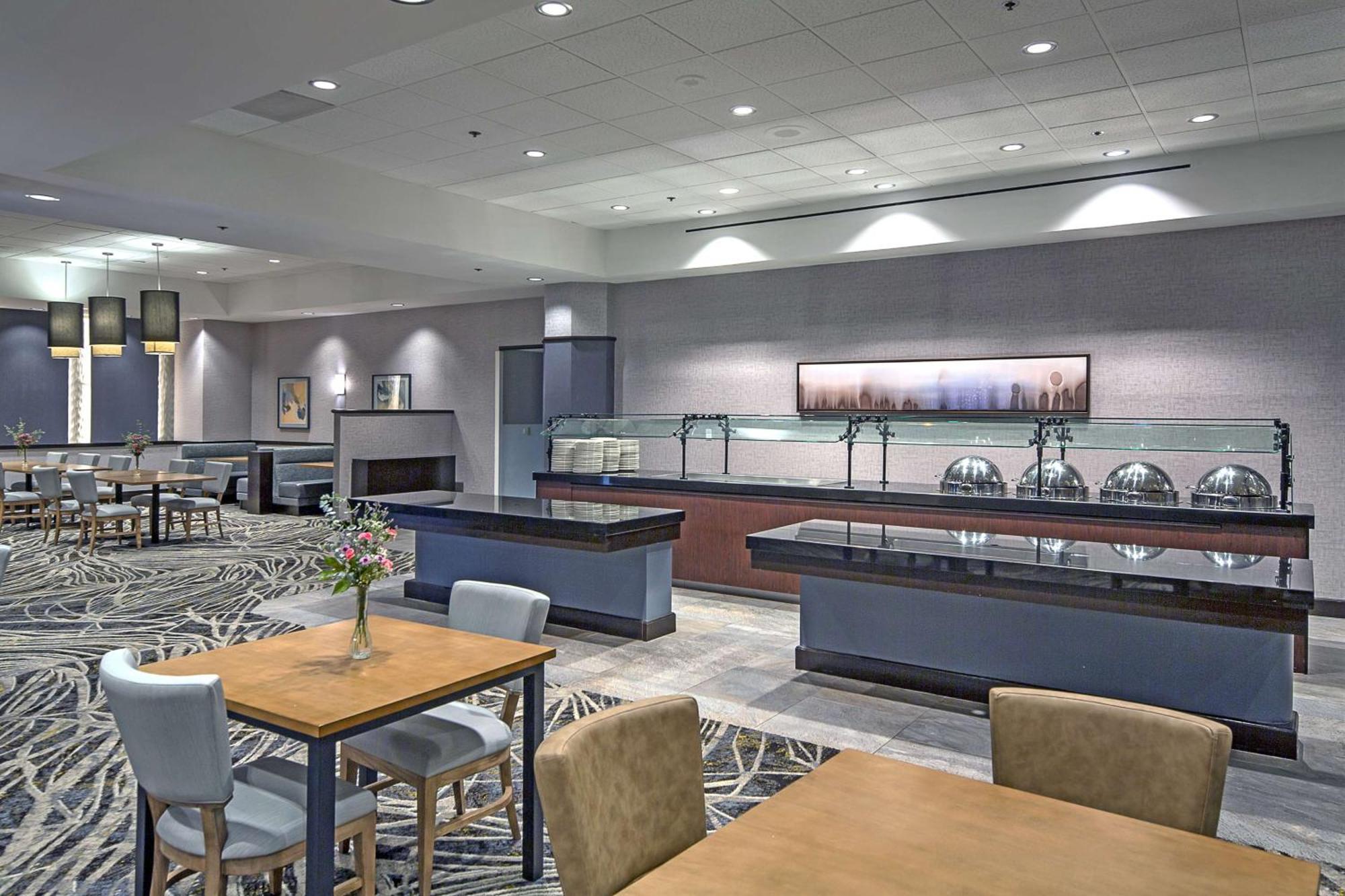 Doubletree By Hilton Modesto Hotel Bagian luar foto