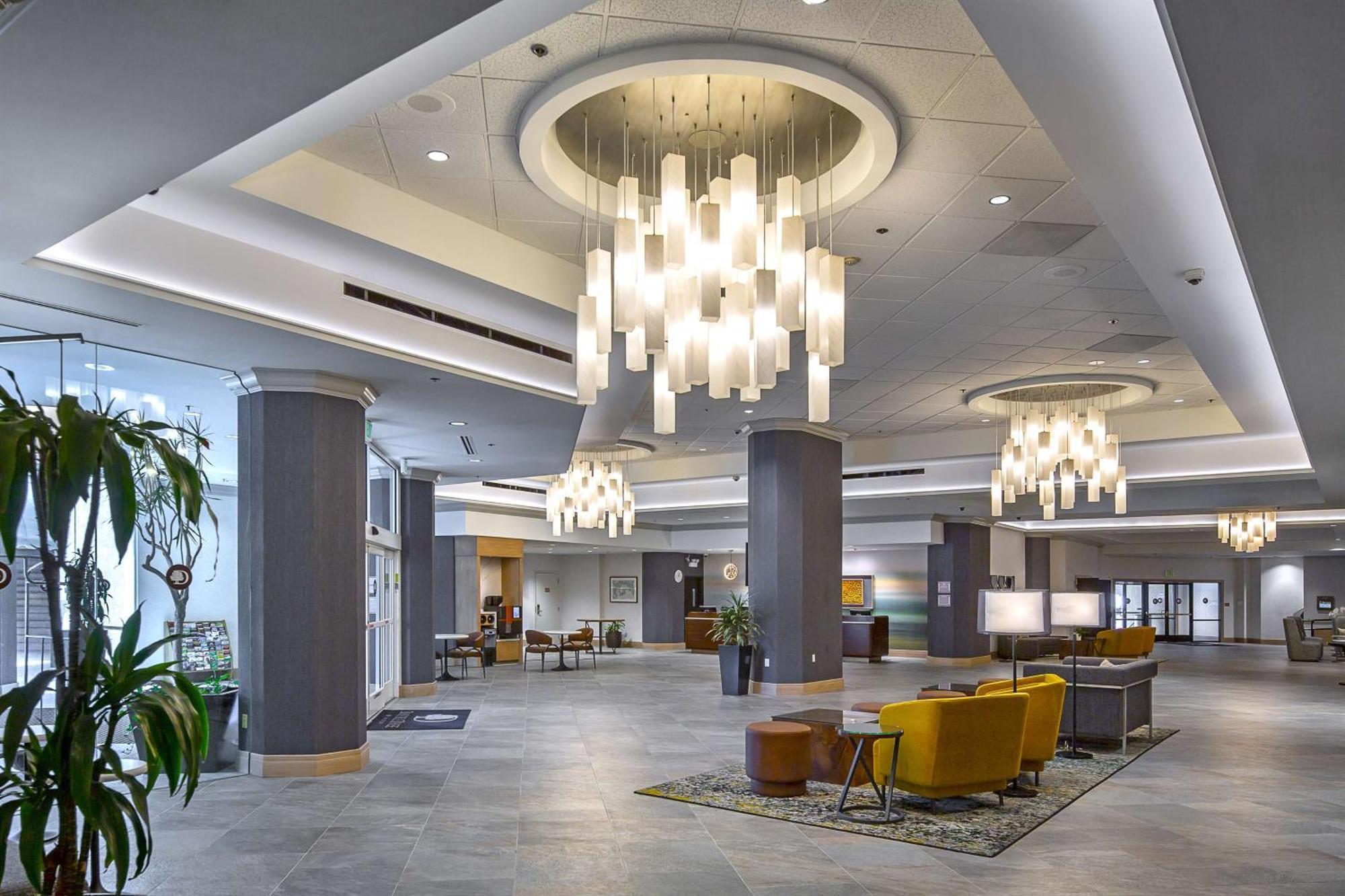 Doubletree By Hilton Modesto Hotel Bagian luar foto
