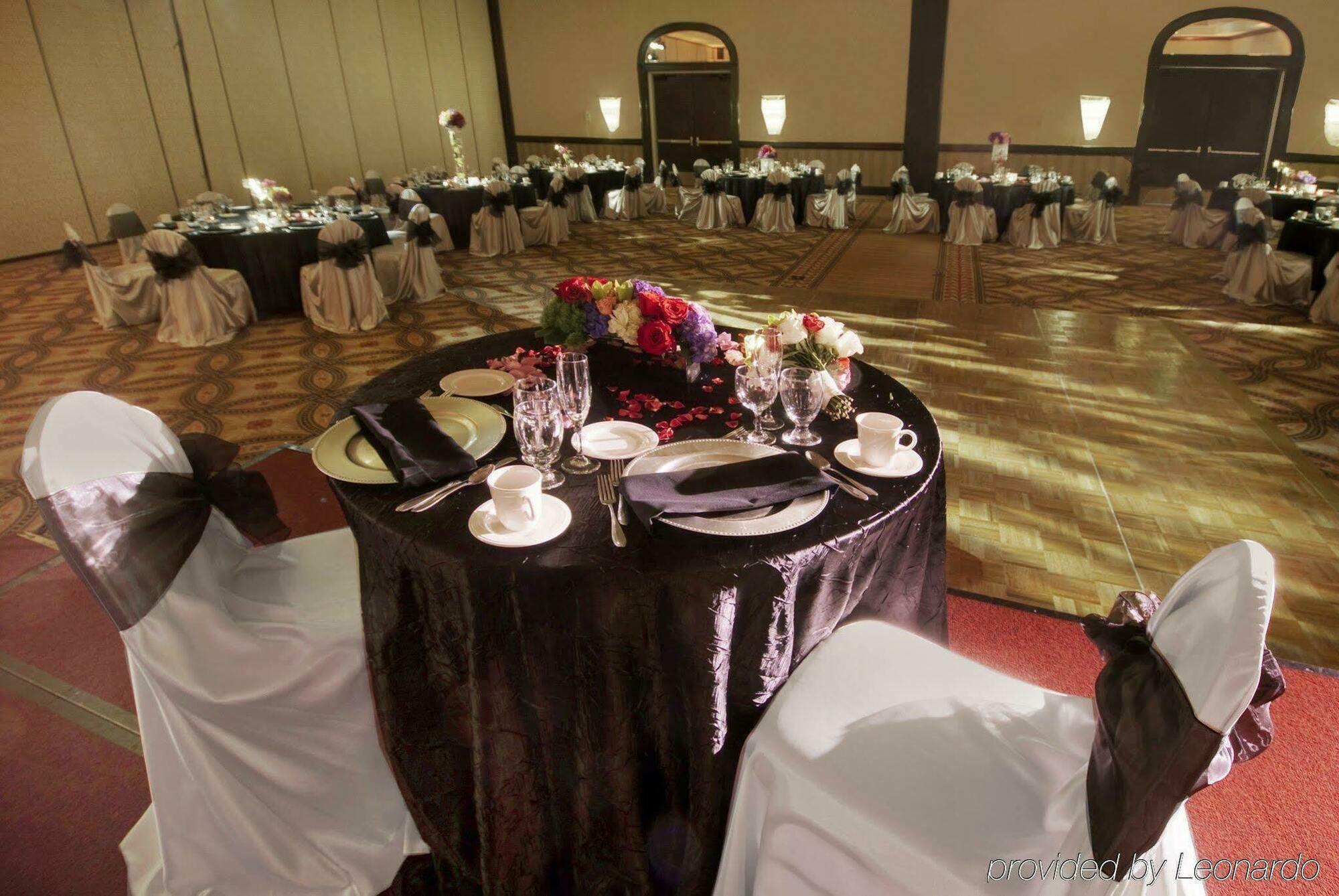 Doubletree By Hilton Modesto Hotel Restoran foto